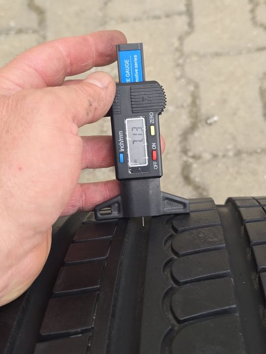 285 30 18 Pirelli