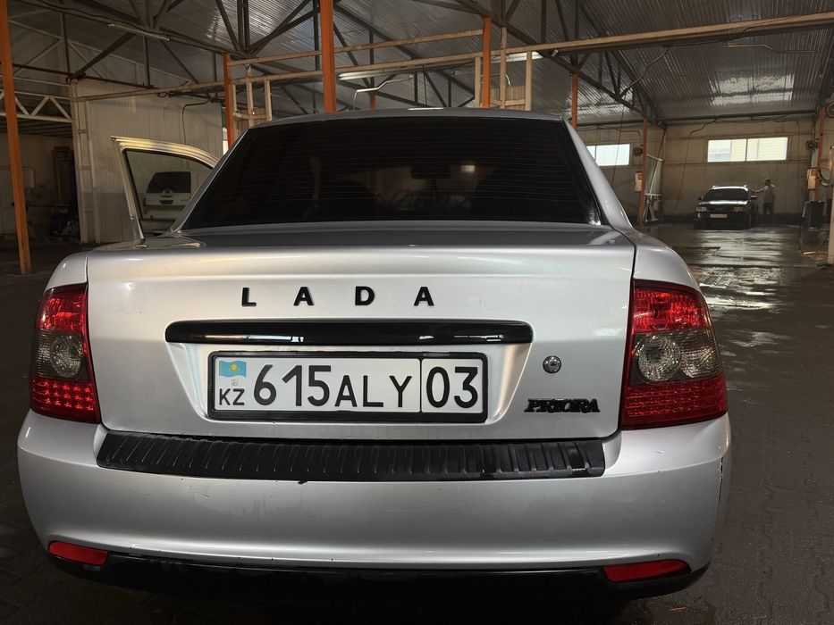 Продам приору 2..