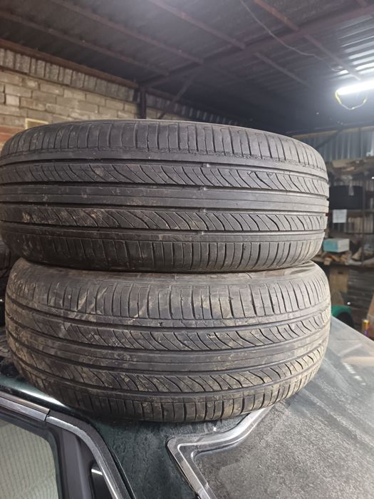 Две летние покрышки на 16