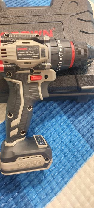 Продам шуруповерт