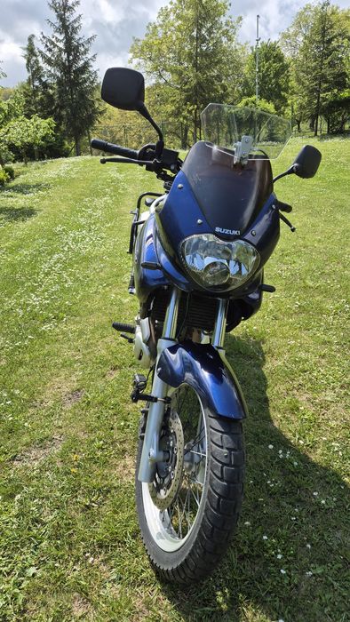De vanzare moto Suzuki