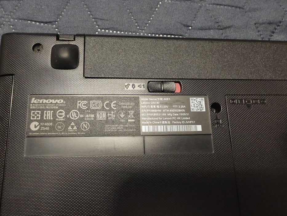 Laptop Lenovo G50-80 GPU dedicat Radeon R5 2gb