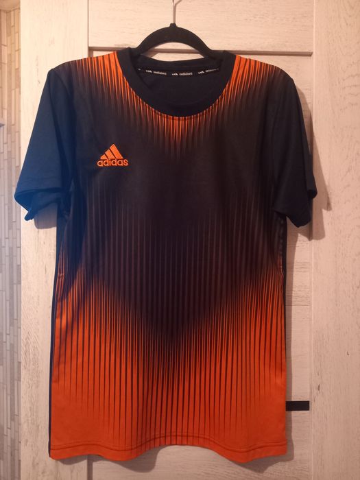 Куртки на мальчика