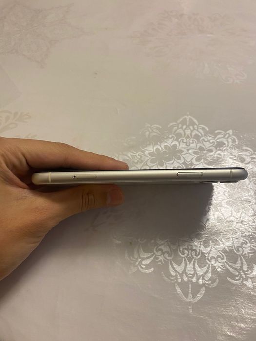 Айфон 11 не про, про мах