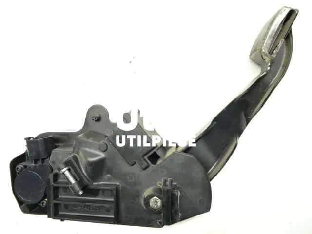 pedala acceleratie volvo fl fe fl6 fe6 fl7 fe7 + piese volvo