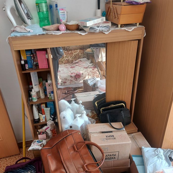 Отдам даром мебель в Зотобольске