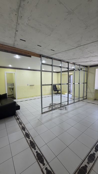 Продается 1 комн можно под бизнес