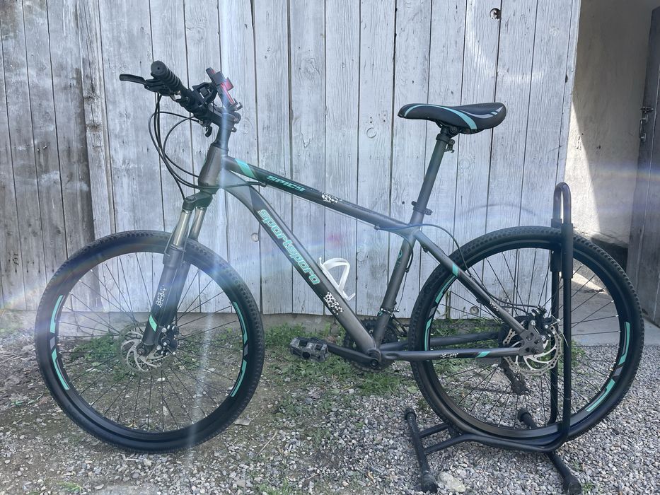 Велосипед в хорошем состояние