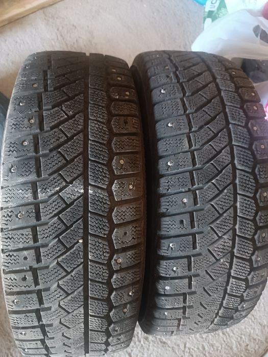 Продам шины зимние