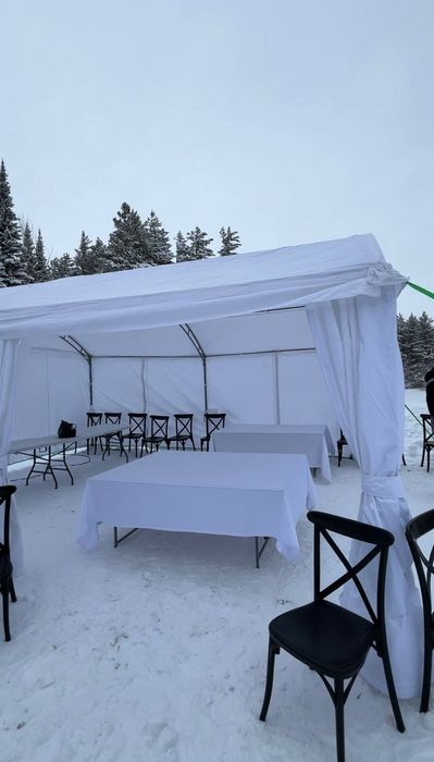 Аренда шатров • Мебель • Кейтеринг