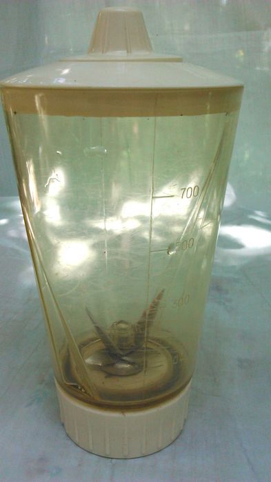 Миксер ручной механический Record и чаша стационарного блендера