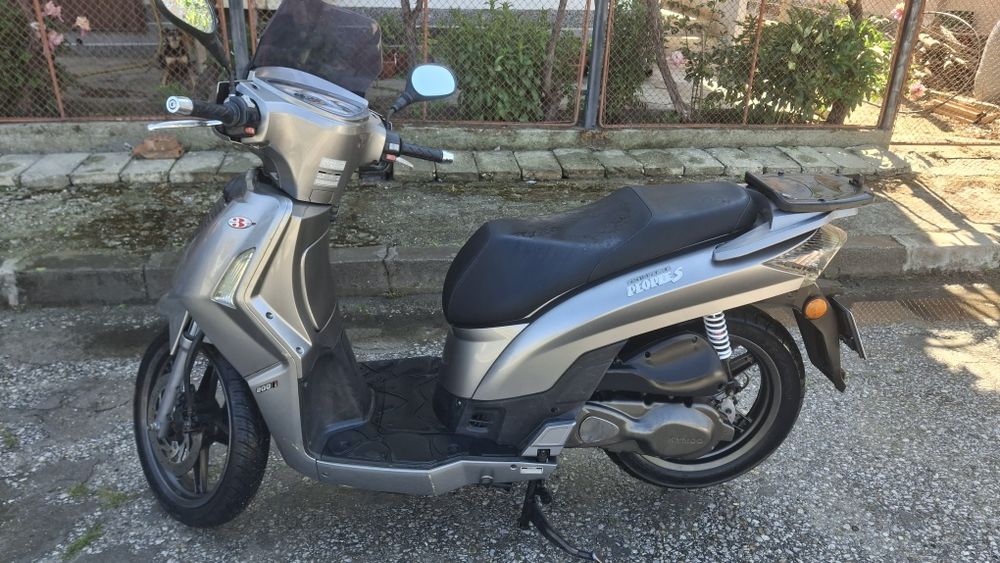 Скутер Kymco people s