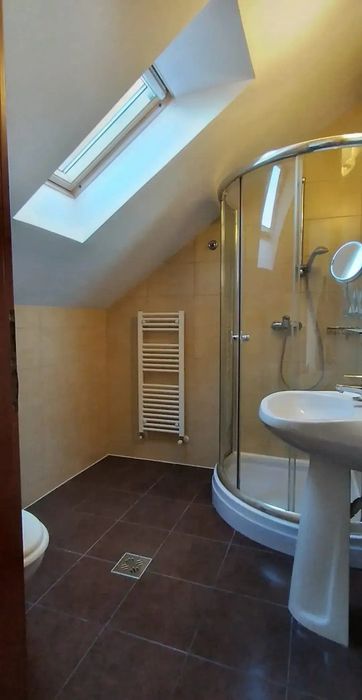 Camin Privat Studenti Brasov | Central | 5 min de Universitatea Transilvania |  Cazare studenti