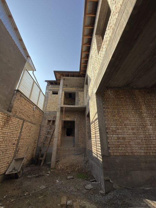 Продажа дома 2,2 сотки Юнусабад 9 квартал Ориентир BVD центр