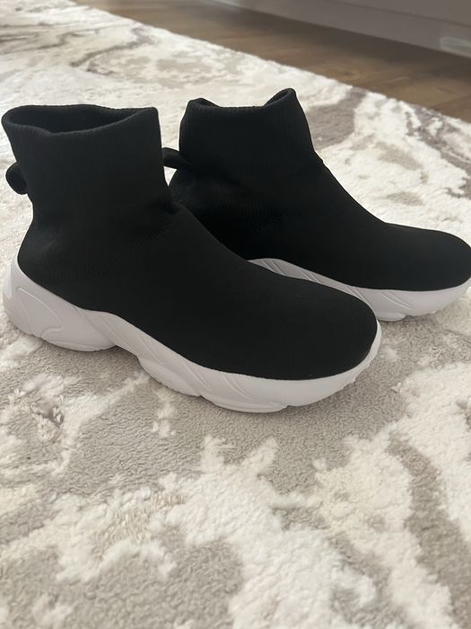 Papuci tricot ușori