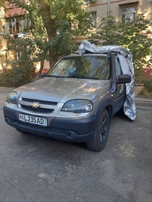 Продаю ниву 2019 года