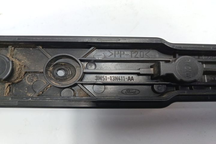 Soclu Stop 3M5113N411AA Ford C-Max prima generatie (facelift)