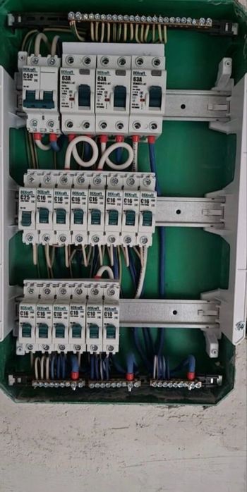 Электрик монтажник