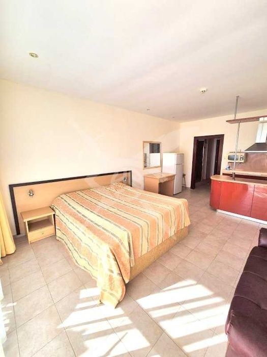 Продава се Едностаен апартамент в к.к. Слънчев бряг - 51 кв.м за 1050 €/кв.м - Снимка #2