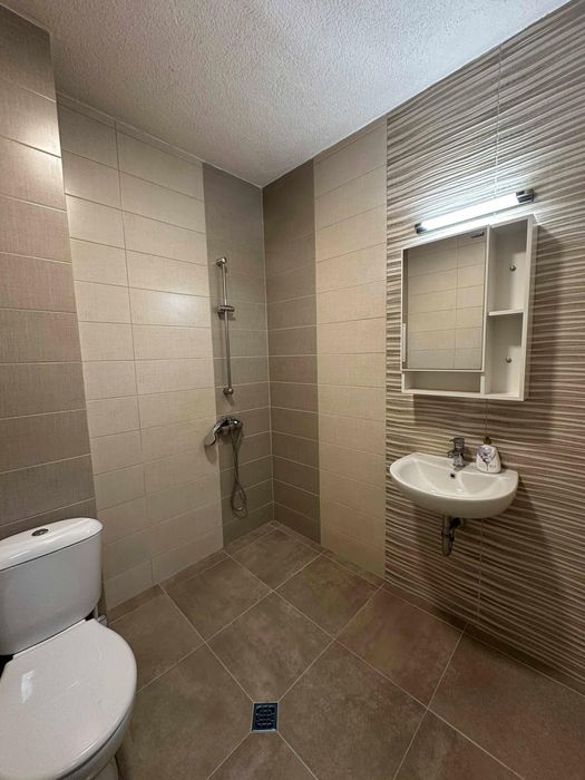 Дава се под наем Двустаен апартамент в София, Обеля 1 - 80 кв.м за 640 € - Снимка #4