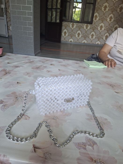 Ayollar sumkasi ozgacha