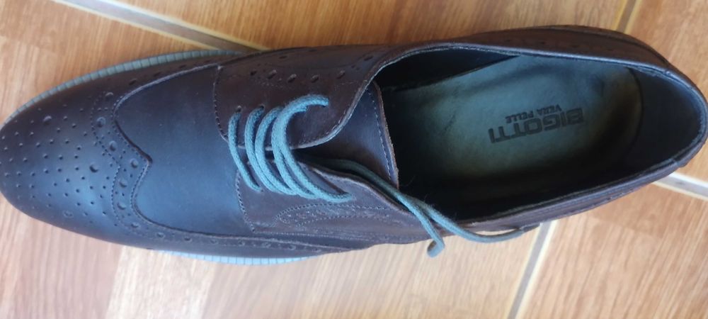 Pantofi  Bigotti clasici 41  piele naturala