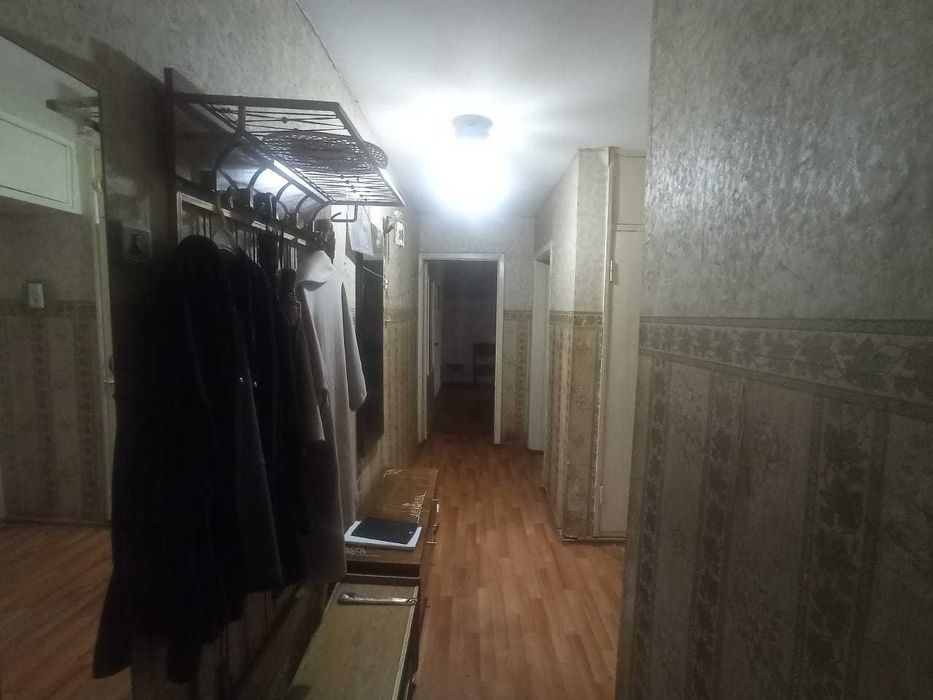 Продам  3 ком квартиру в Центр