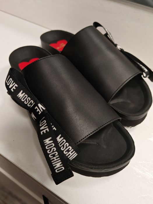 Чехли Love Moschino