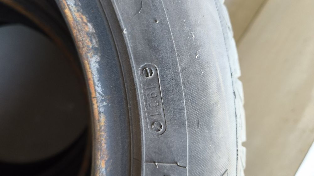 Продавам 4 летни гуми тигър 205 55 16  дот 19.21