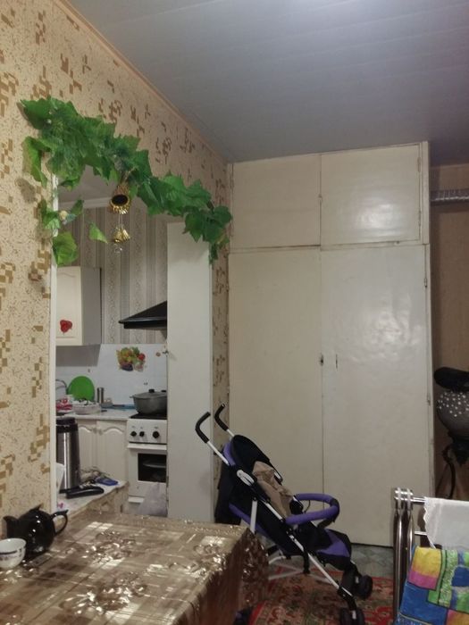 Продам свою квартиру на Карасу2 .На против Школа Милиции  2/5/5