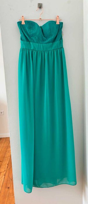 Зелена рокля без презрамки