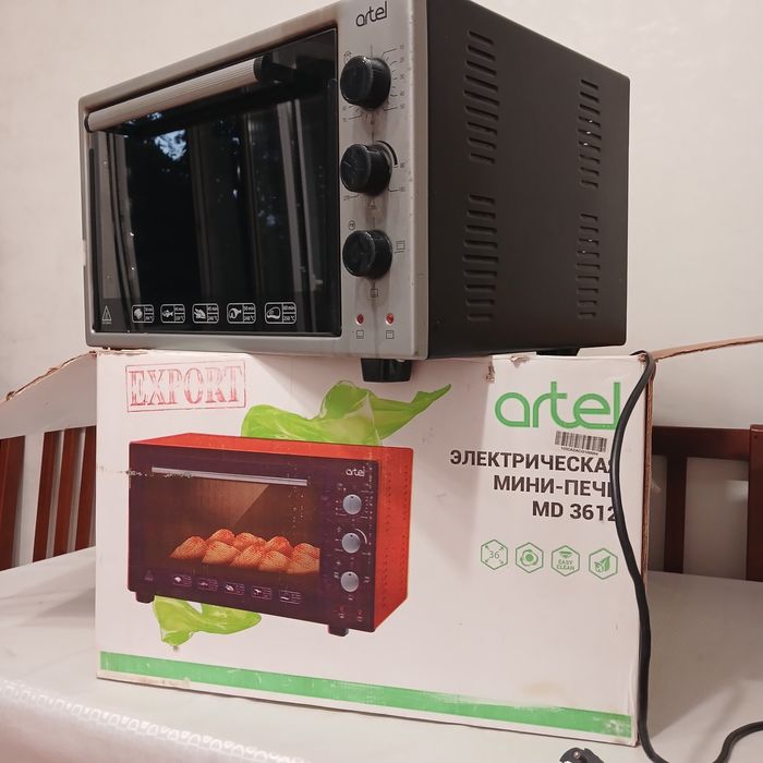 Настольная электропечь Artel MD 3618 E объемом 36 литров.
