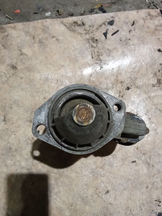 Стартер Ауди 80 бу