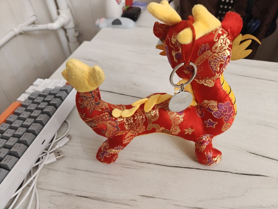 Игрушка дракона с соревнований
