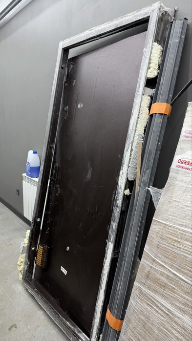 Взодная дверь бу