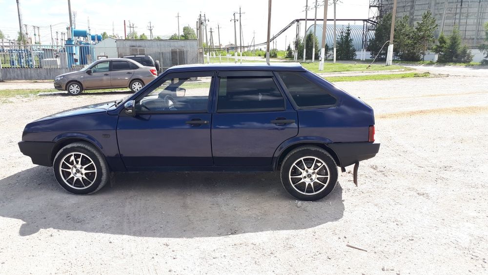 ВАЗ 2109 1.6 МТ, 2000, инжектор