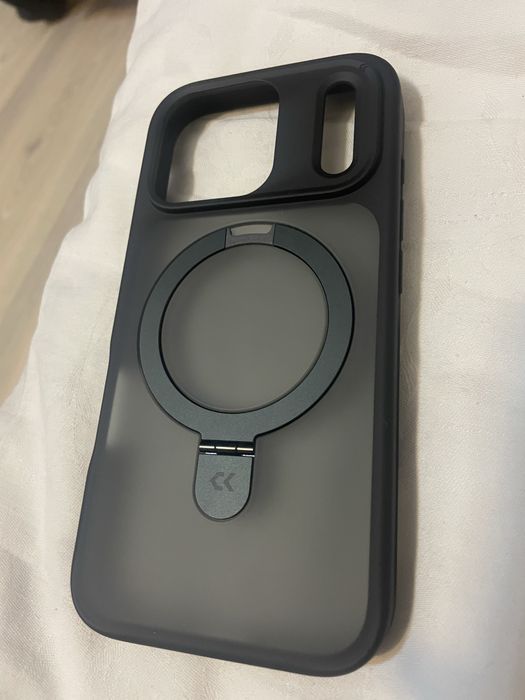 Husa MagicStand Iphone 17pro/ promax
