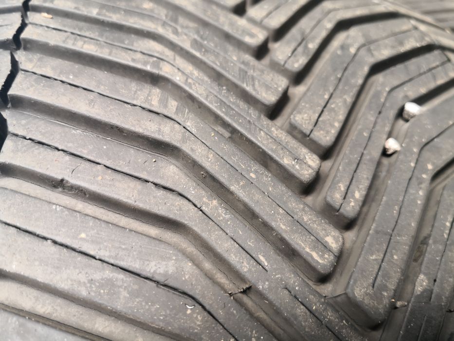 245 35 19 цола гуми като нови Michelin