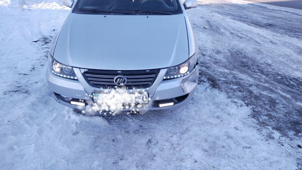 Продам машину Лифан Солано 620