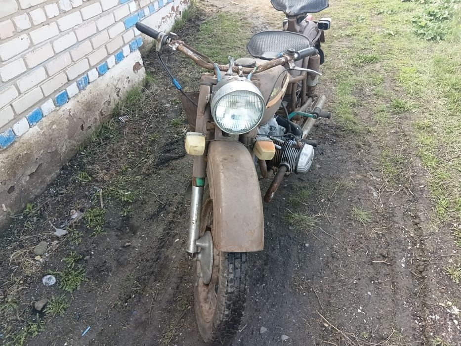Продам мотоцикл Урал с родным пробегом