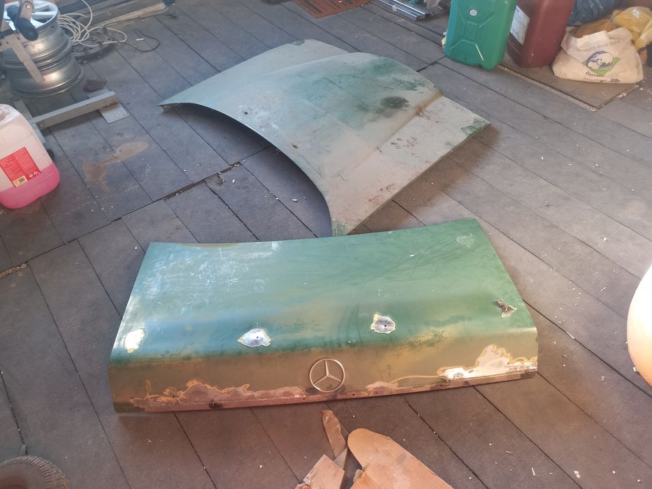 Aripa stanga fața, Mercedes Cobra