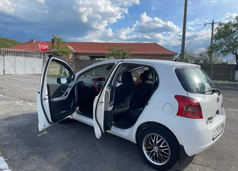 TOYOTA Yaris 2008 — imagine 3