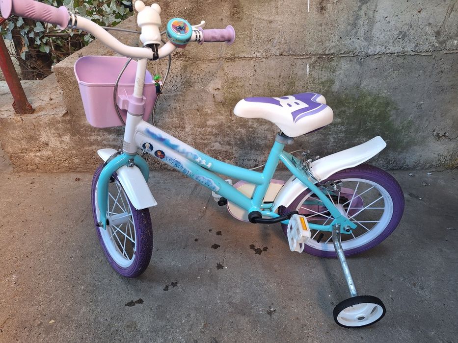 Bicicleta pentru fetițe de 4/7 ani!