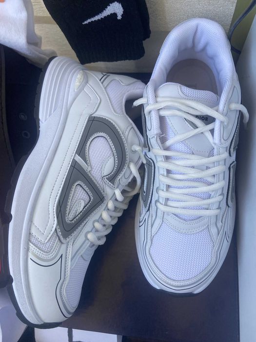 Dior B30 Triple White (reflective)