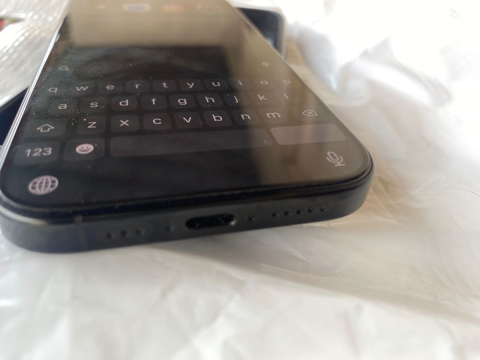 iPhone 16pro 128gb 100%