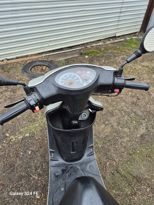 Скутер Yamaha jog
