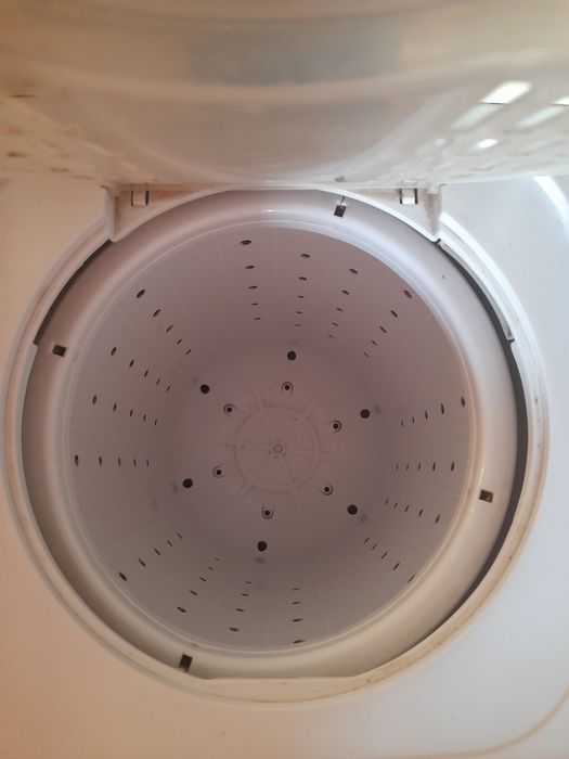 Продам стиральную машинку полуавтомат