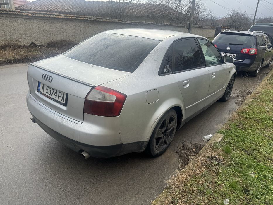 Ауди а4 1.8т на части