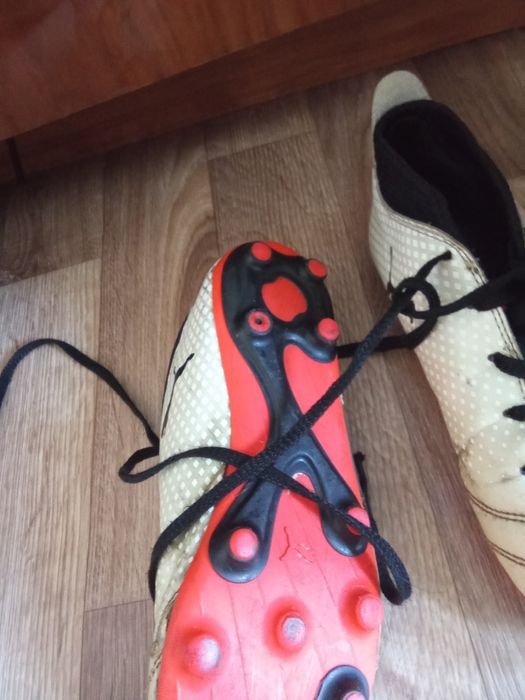 Продам бутсы Pumaone