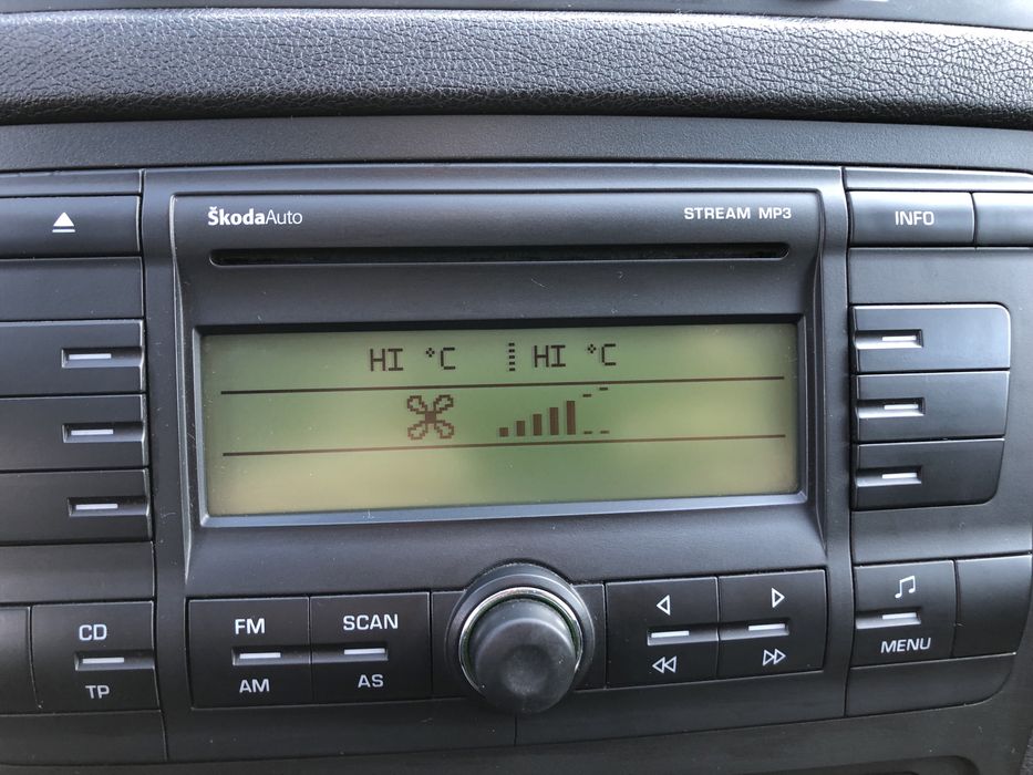 radio cd skoda octavia 2